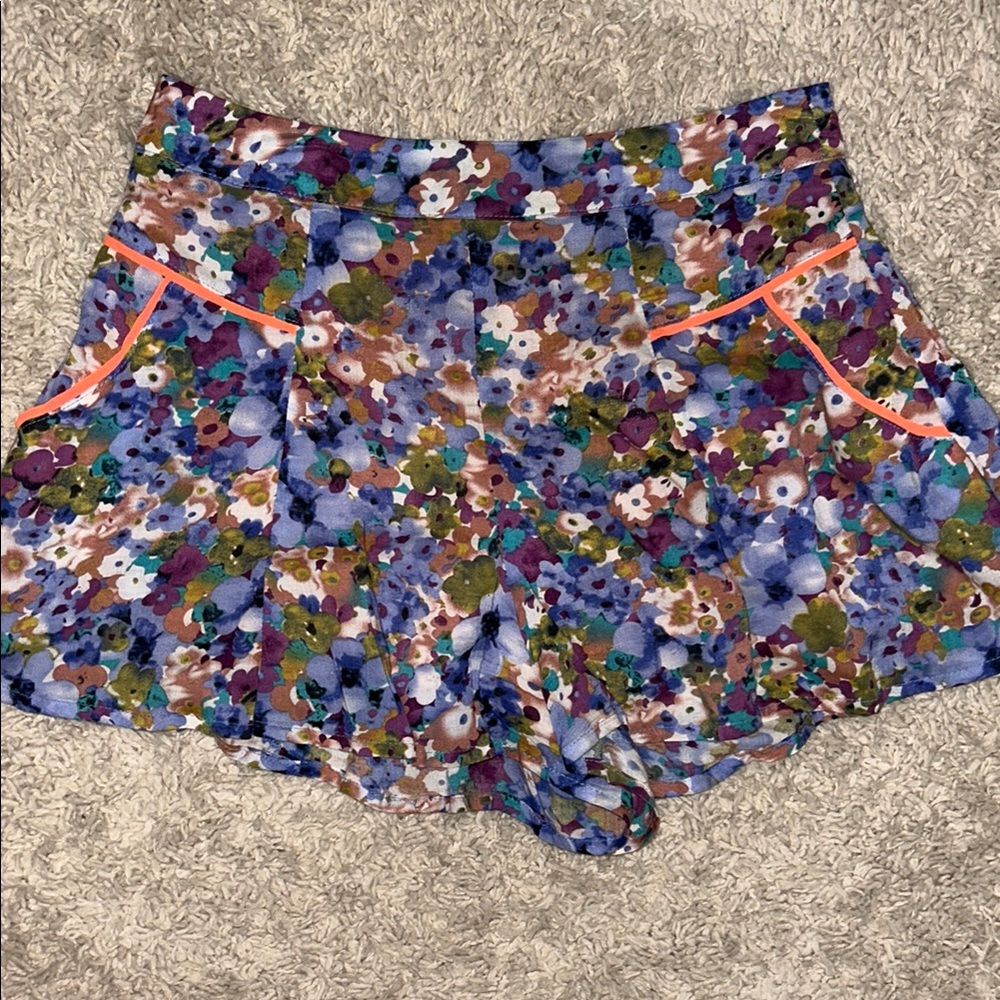 Lush Multicolor Floral Women's Shorts